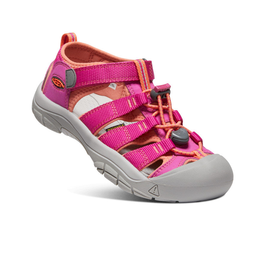 Big Kids' Newport H2 | Verry Berry/Fusion Coral - Image 3